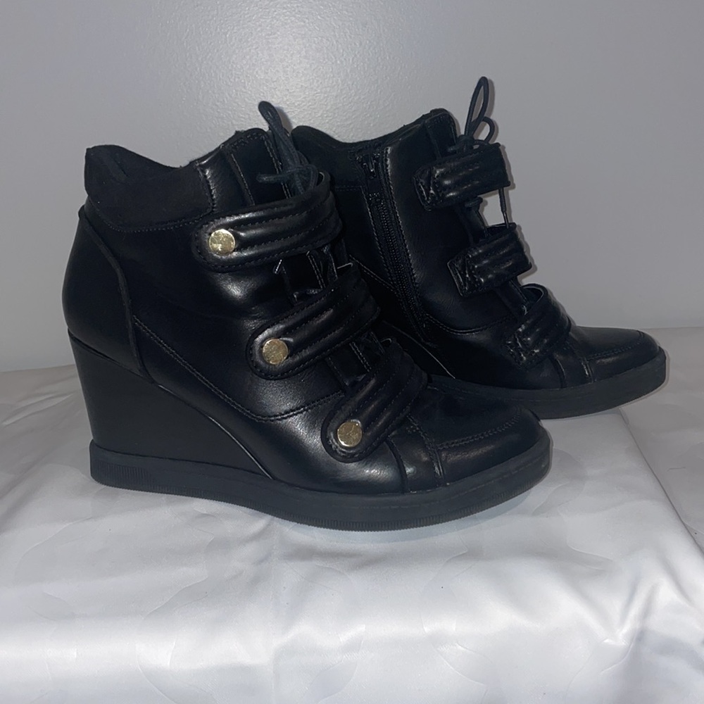 Aldo heeled running shoes ❤️
